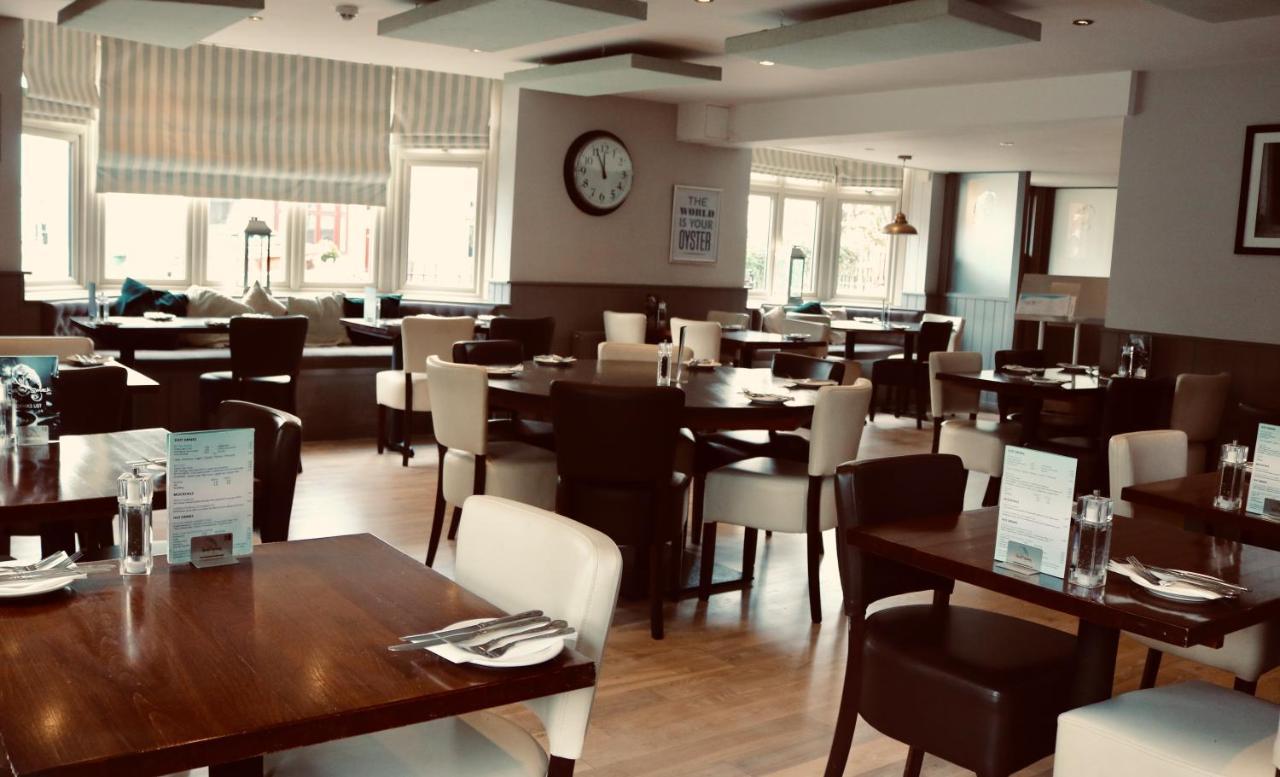 The Oyster Smack Burnham-on-Crouch Exterior foto